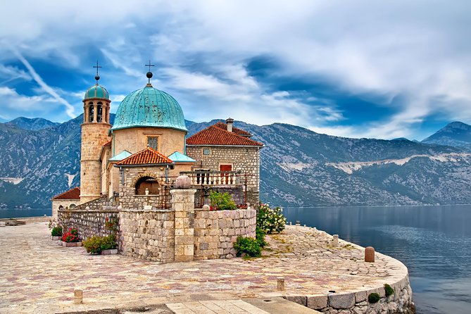 private-boat-tour-kotor-lady-of-the-rocks-blue-cave-small-groups-up-to-15