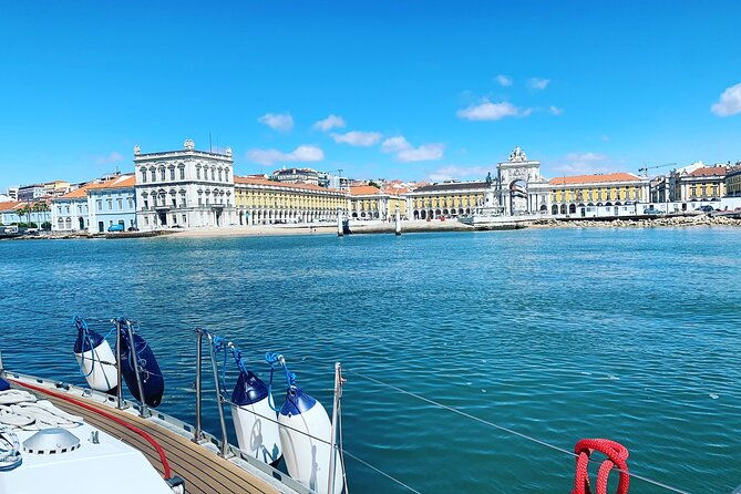 private-boat-tour-lisbon