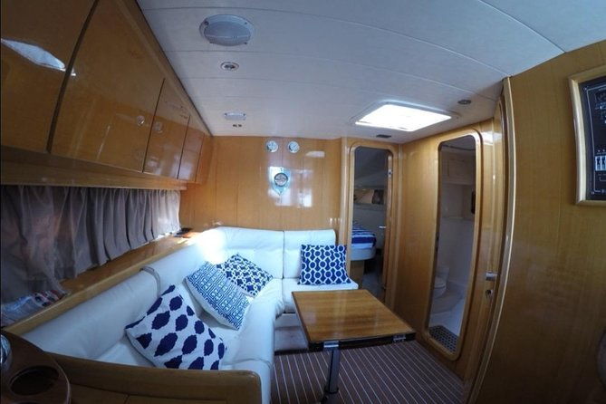 private-boat-tour-of-capri-and-amalfi-from-sorrento