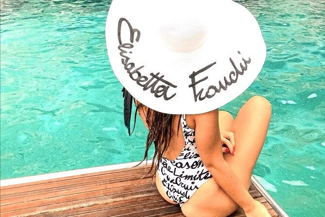 private-boat-tour-of-capri-from-sorrento