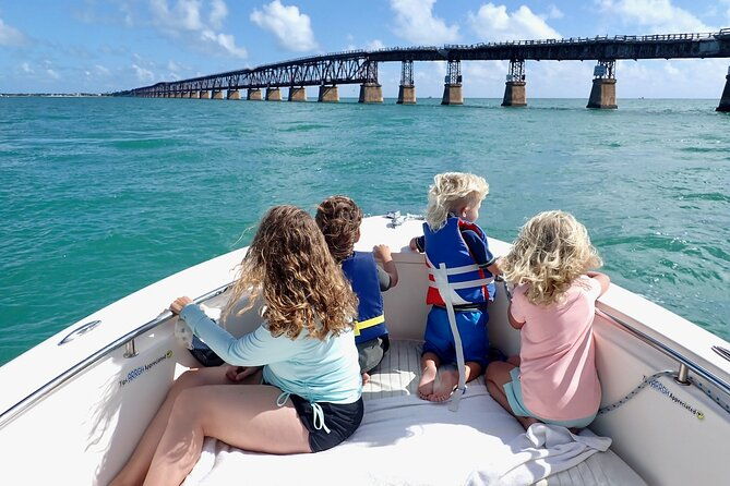 private-boat-tour-of-flaglers-famous-bridges-from-big-pine-key-2