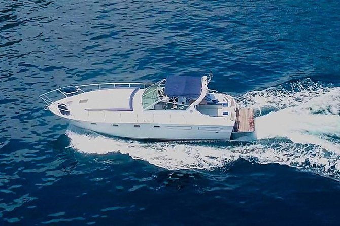 private-boat-tour-of-positano-and-amalfi-from-sorrento-3