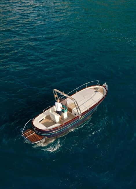 Private boat tour of the Amalfi Coast 4 hours - Discovering the Amalfi Coast from the Water