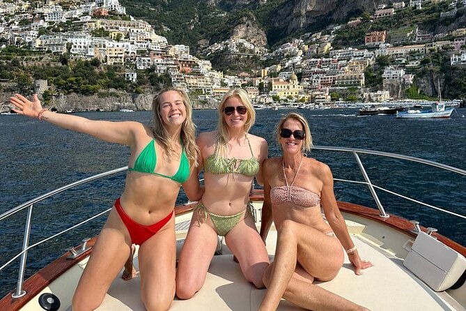 private-boat-tour-of-the-amalfi-coast