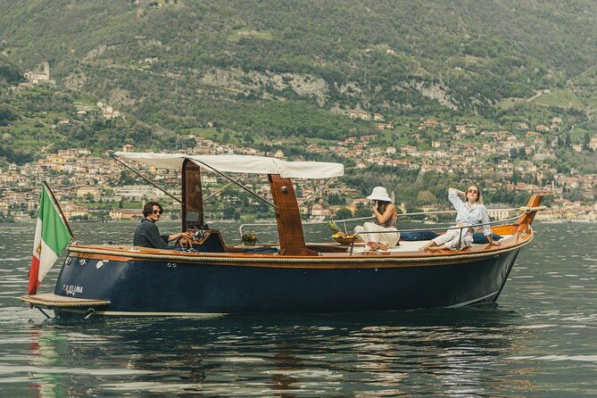private-boat-tour-on-lake-como-5