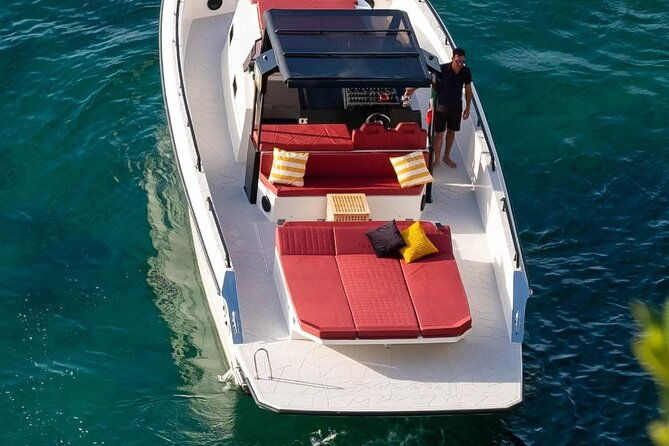 private-boat-tour-on-the-amalfi-coast