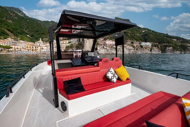 private-boat-tour-on-the-amalfi-coast