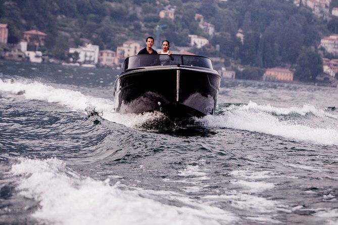 private-boat-tour-on-the-lake-como