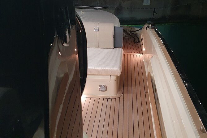 private-boat-tour-on-the-palermo-coast