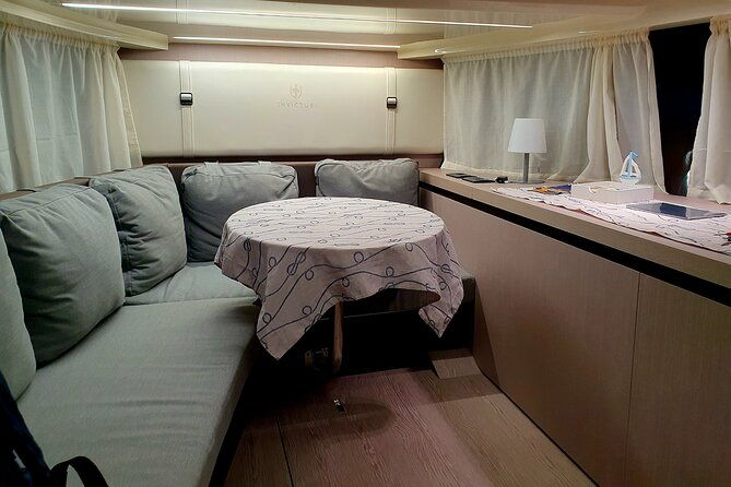 private-boat-tour-on-the-palermo-coast