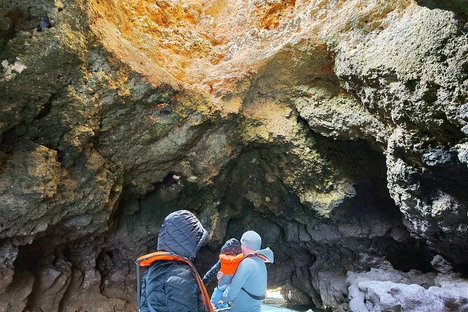 private-boat-tour-ponta-da-piedade-grottos-and-caves-in-lagos