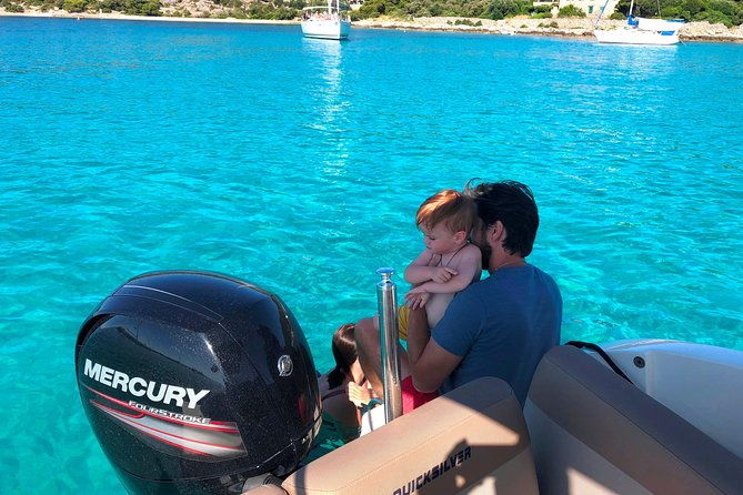 private-boat-tour-skippered-by-a-local-expert-fully-customizable