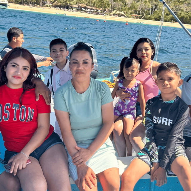 PRIVATE BOAT TOUR | SNORKEL | RESTAURANTS | YELAPA - Who This Tour Is Perfect For