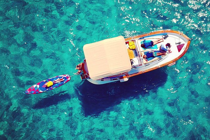 private-boat-tour-to-cala-violina-and-the-tuscan-coast