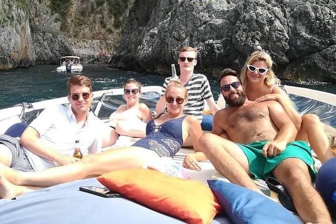 private-boat-tour-to-positano-and-amalfi-from-sorrento-2