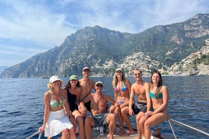 private-boat-tour-to-positano