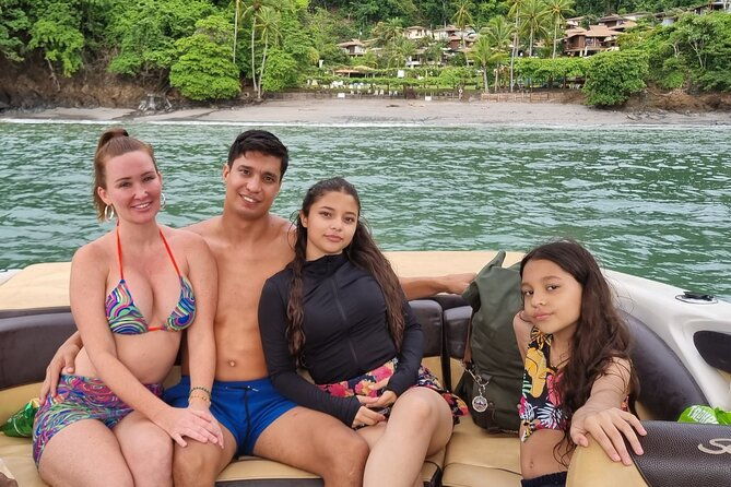 private-boat-tour-to-tortuga-island