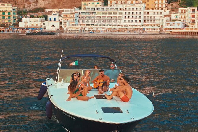 private-boat-tour-with-free-bar-and-snack-in-capri-italy
