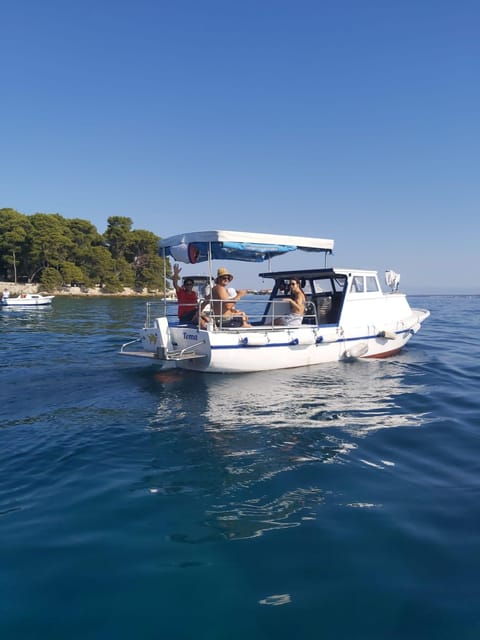 private-boat-tour-with-refreshing-drinks-zadar