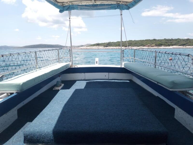 private-boat-tour-with-refreshing-drinks-zadar