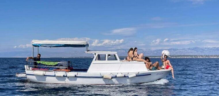 private-boat-tour-with-refreshing-drinks-zadar