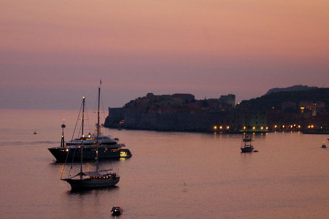 private-boat-tours-dubrovnik-sunset-panorama-cruise