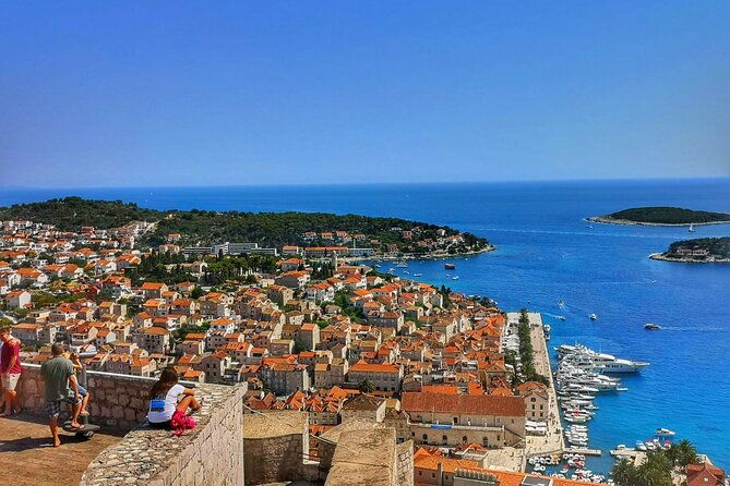 private-boat-transfer-split-hvar-2