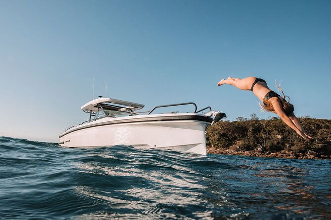 private-boat-trip-to-hydra-and-poros-to-discover-the-saronic-gems