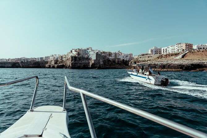 private-boat-trip-to-the-polignano-a-mare-caves
