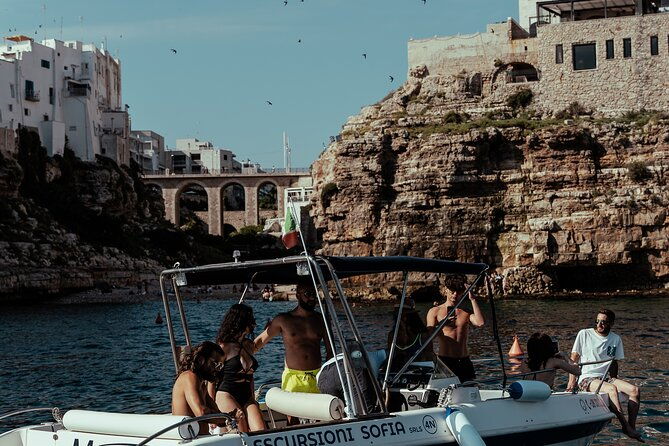 private-boat-trip-to-the-polignano-a-mare-caves