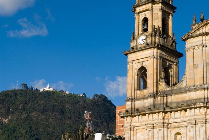 private-bogota-tour-farmers-market-monserrate-candelaria-9hr