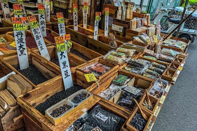 private-breakfast-tour-at-tsukiji-outer-market