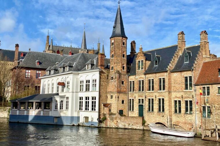 private-bruges-full-day-trip-by-mercedes-from-paris