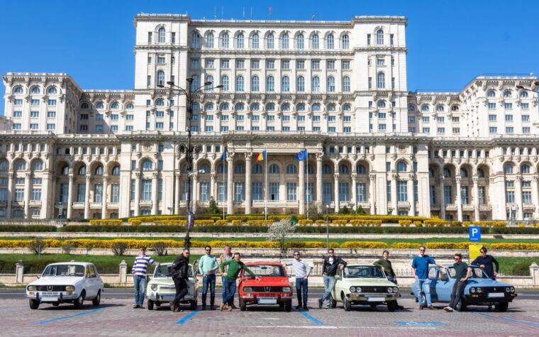 private-bucharest-driving-tour-with-a-vintage-car-120min
