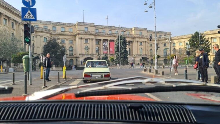 private-bucharest-driving-tour-with-a-vintage-car-120min