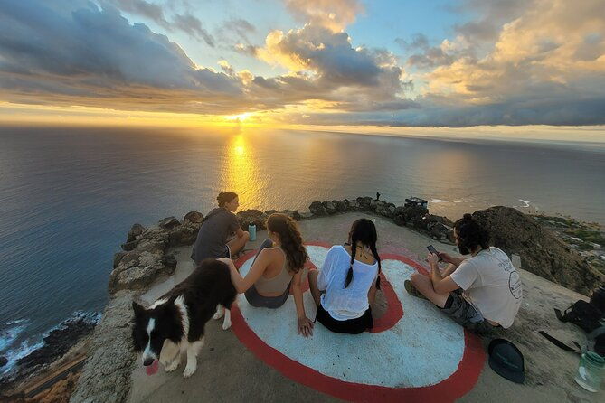 private-bucket-list-adventure-day-hikes-beaches-waterfalls-2