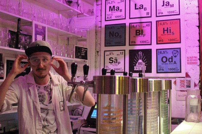 private-budapest-ruin-bar-tour-with-local-drinks-street-food