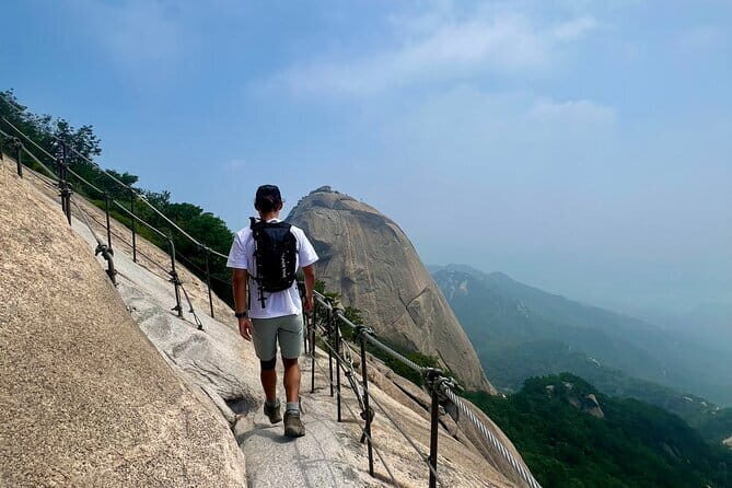 Private Bukhansan Peak Hiking Tour (Baegundae Summit) - The Experience in Detail