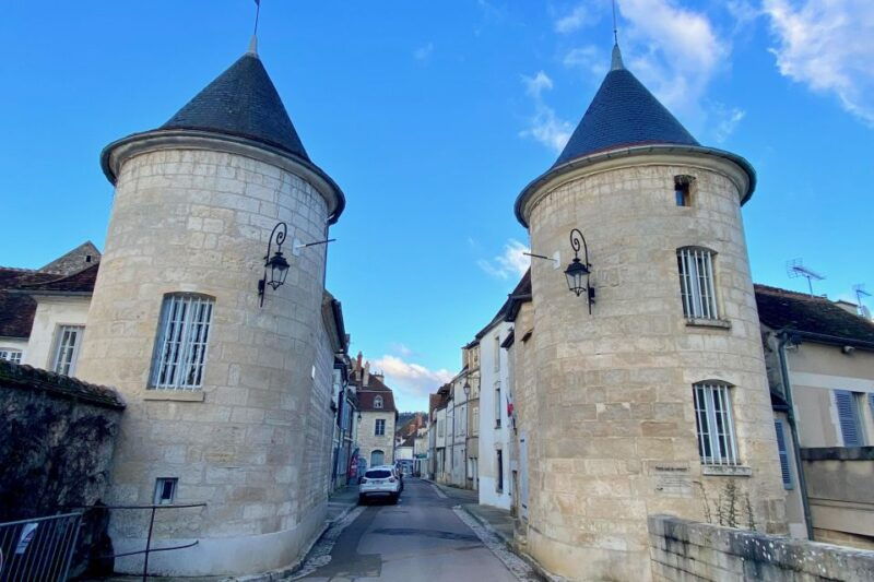 private-burgundy-3-domaines-chateau-pommard-chablis-15-wines