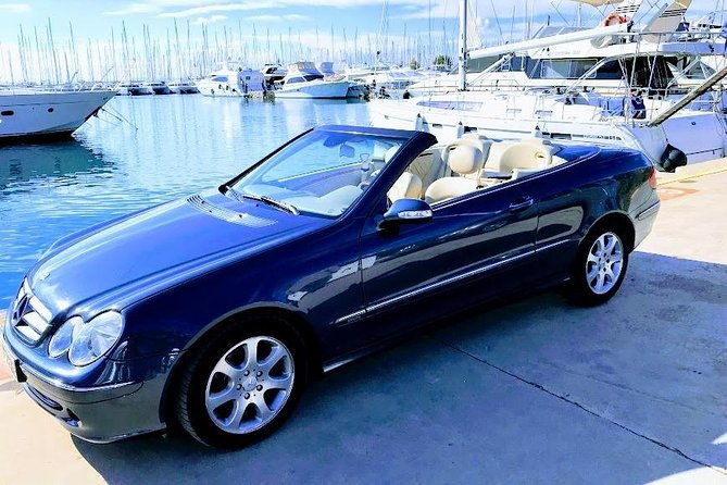 private-cabrio-5-hours-santorini-highlights-tour