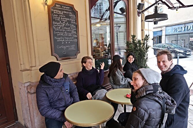 private-cafe-wandering-excursion-through-budapests-belle-epoque