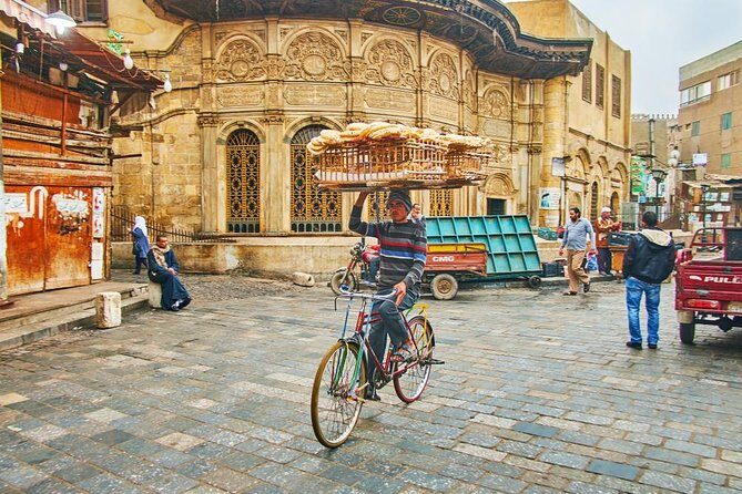 Private Cairo day tour to El Moez street and Alazhar park - Authentic Insights from Travelers  