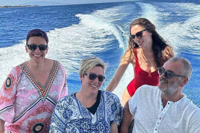 private-caldera-cruise-with-motor-yacht-in-santorini