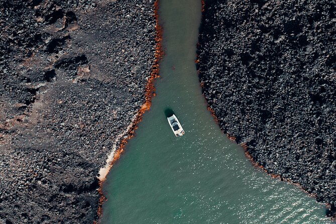 private-caldera-cruise-with-power-catamaran-enjoy-incl-meal-drinks