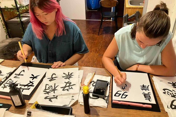 private-calligraphy-culture-experience-in-tokyo
