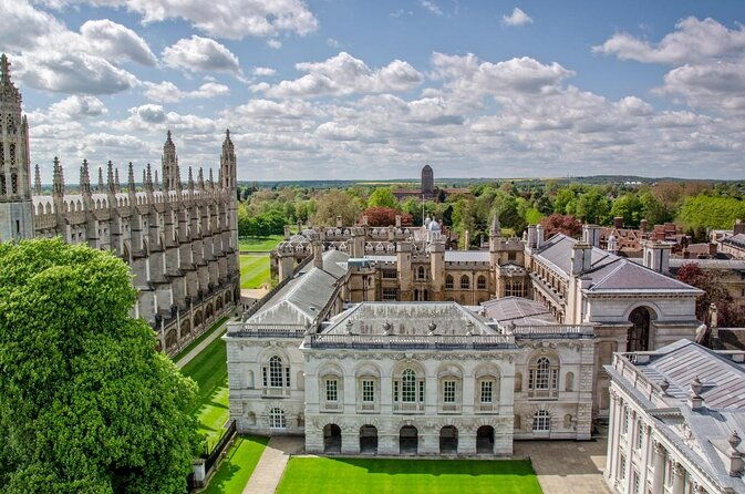 private-cambridge-uni-walking-tour-punting-tour-led-by-alumni