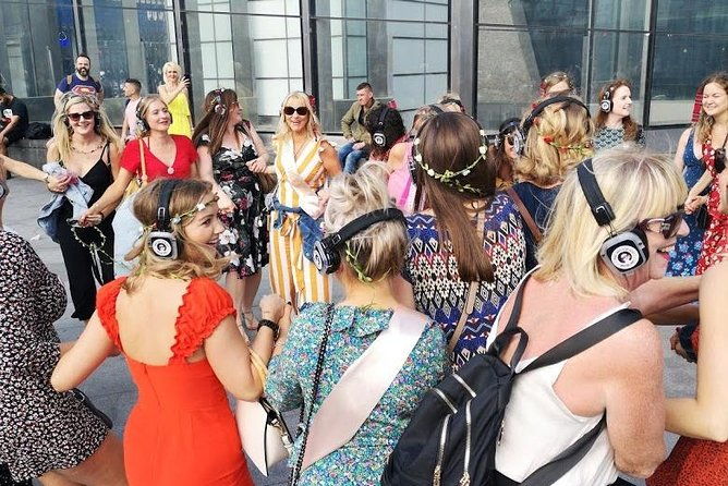 private-camdens-best-silent-disco-tour-up-to-30-participants-2