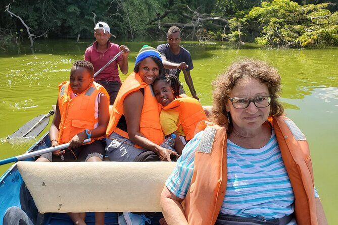 Private Canoe or Hike Tour on Lake Duluti - The Practical Side: Whats Included and What to Consider
