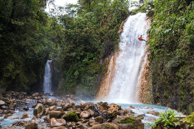 private-canyoning-tour-in-gata-media-canyon