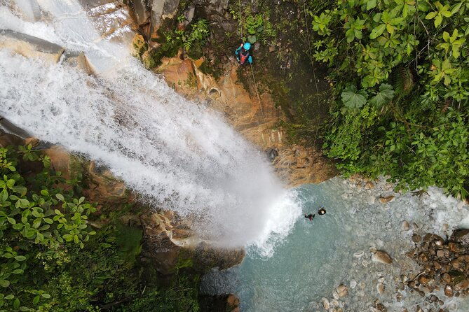 private-canyoning-tour-in-gata-media-canyon